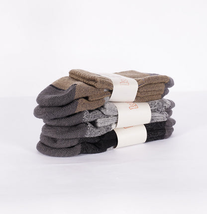 DANES CHOICE 3 pack lux 120n heavy wt half crew (one size Med/large+ 8-13)