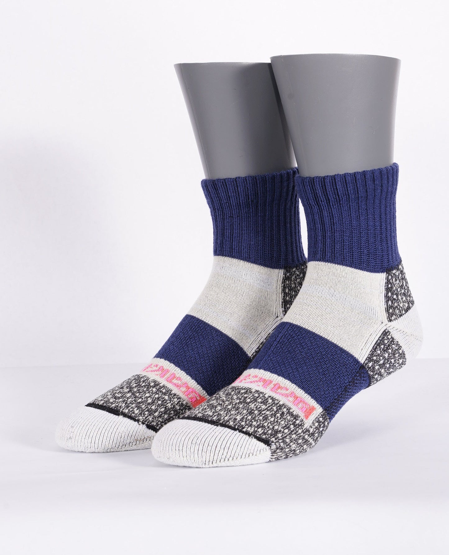 120n LWHC shaniko merino wool half crew  [medium+ 7-11.5]